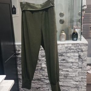 American eagle joggers